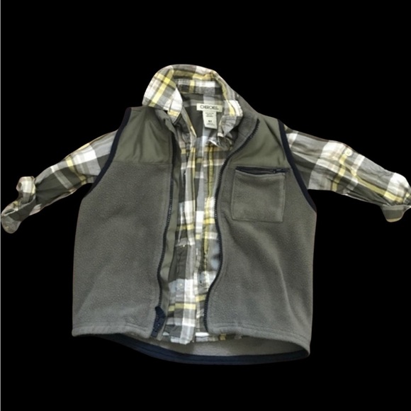 GAP Other - GAP FLEECE VEST W/ Cherokee plaid top
